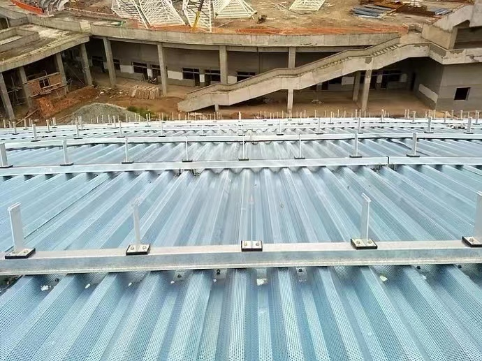 镀铝锌压型钢板屋面展示